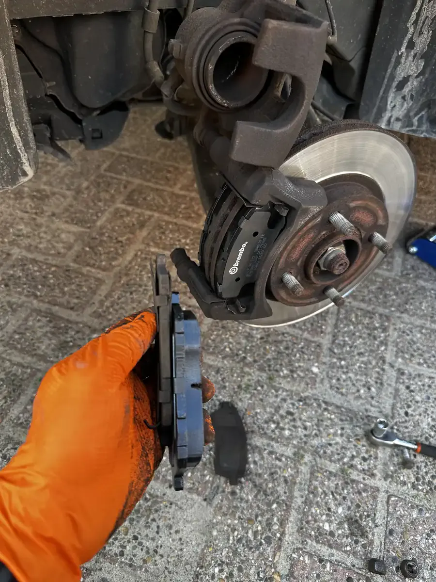 Remplacement plaquettes de freins Brembo garage Zaventem